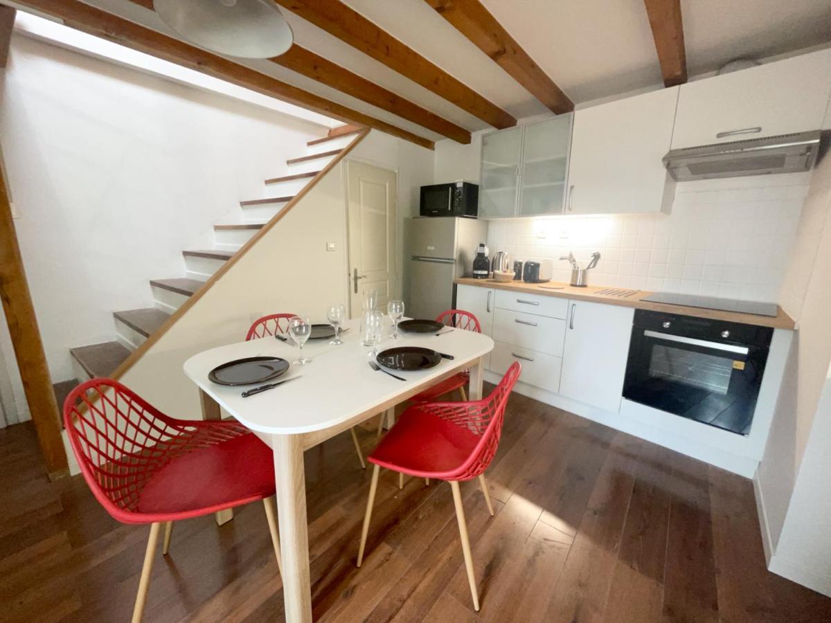 Spacieux Duplex Central Avec Terrasse Tropezienne Salon-de-Provence Buitenkant foto